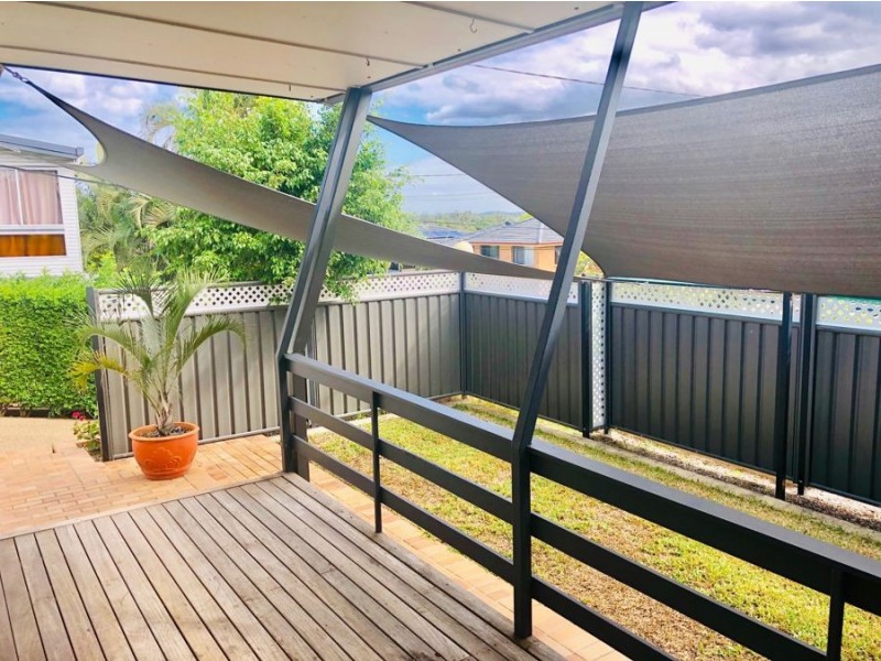 10 Brownie Street, Jamboree Heights QLD 4074