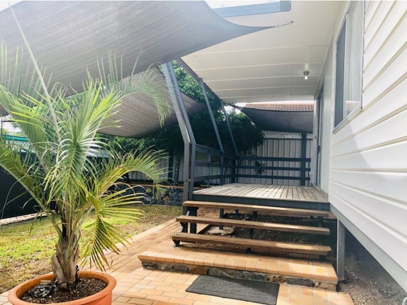 10 Brownie Street, Jamboree Heights QLD 4074