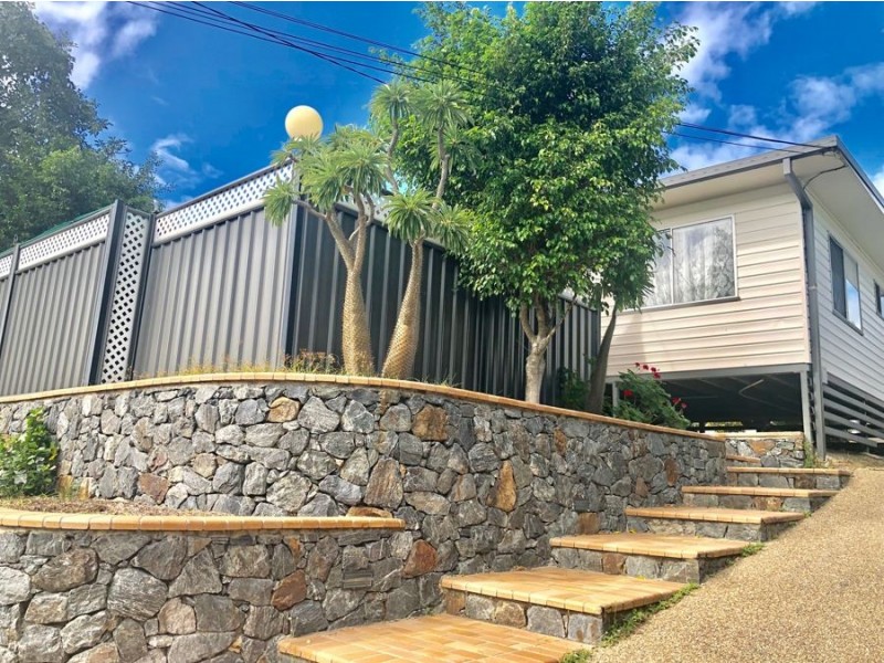 10 Brownie Street, Jamboree Heights QLD 4074