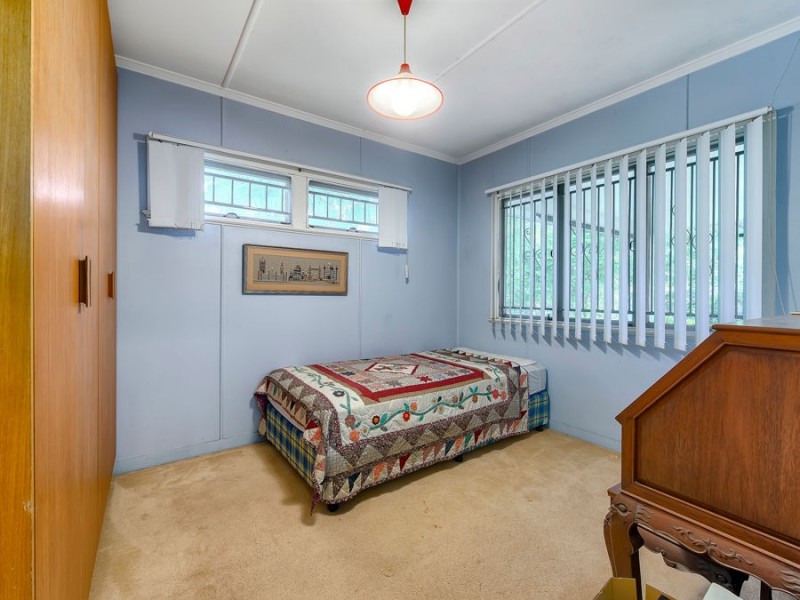 41 Howard Street, Oxley QLD 4075
