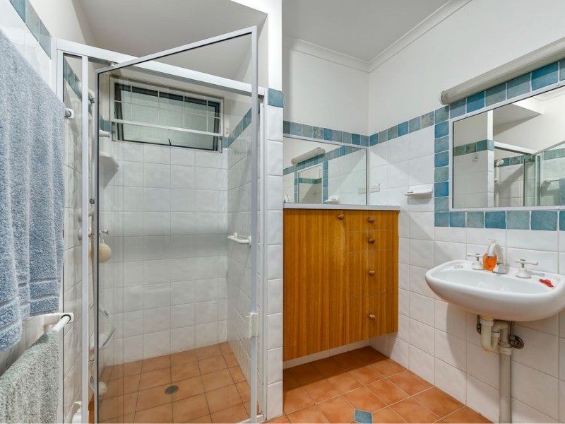 41 Howard Street, Oxley QLD 4075