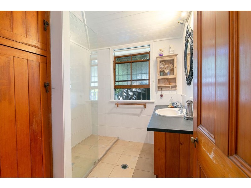 19 Fox Street, Booval QLD 4304