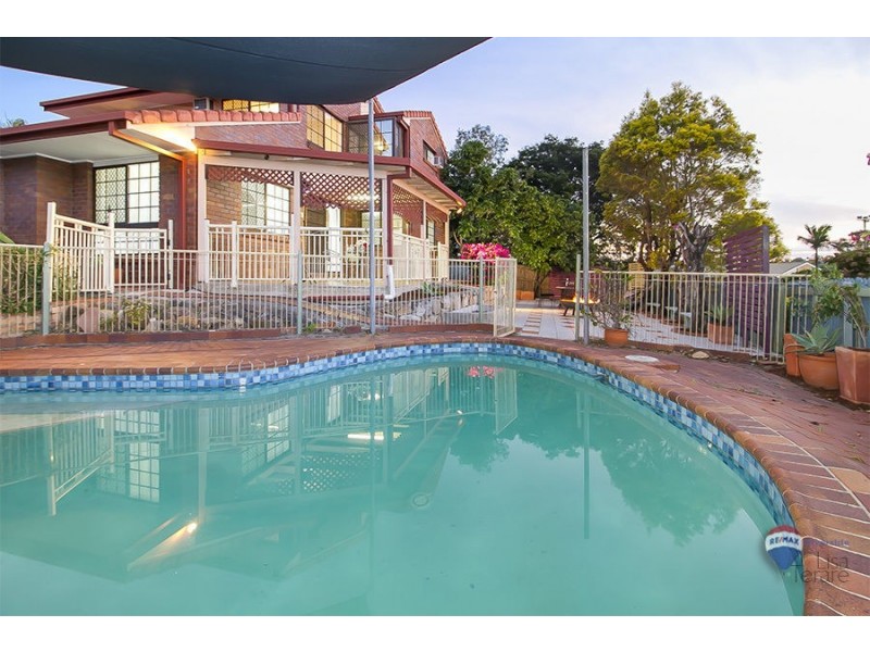 68 Gertrude Mcleod Crescent, Middle Park QLD 4074
