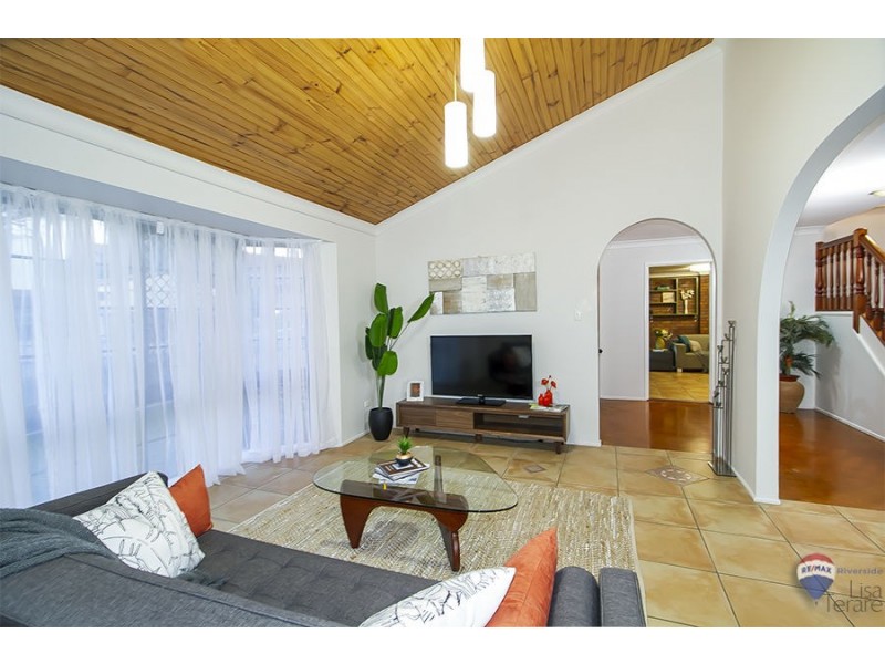 68 Gertrude Mcleod Crescent, Middle Park QLD 4074