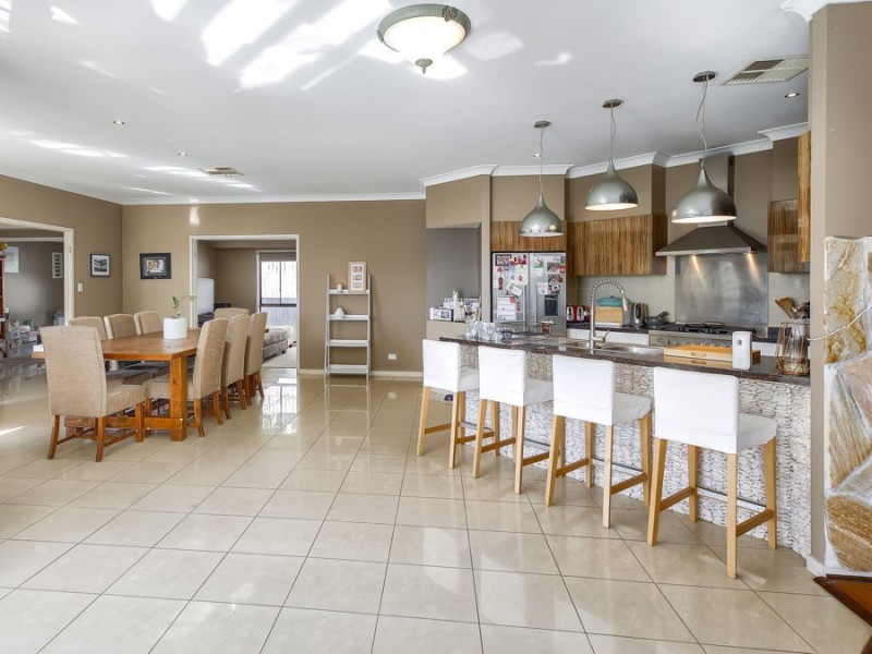 38 Belfry Place, Oxley QLD 4075