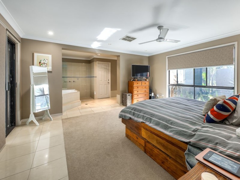 38 Belfry Place, Oxley QLD 4075