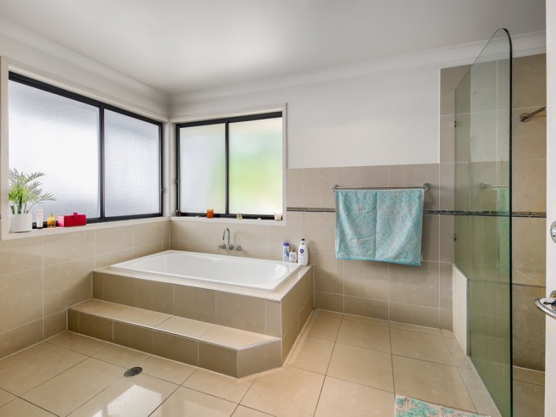 38 Belfry Place, Oxley QLD 4075