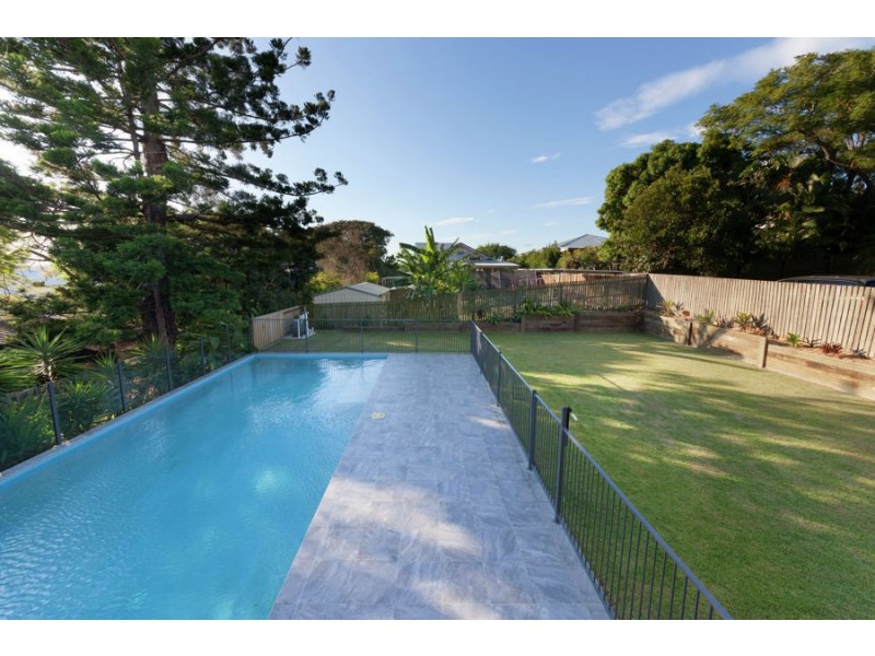 92 Delville Avenue, Moorooka QLD 4105