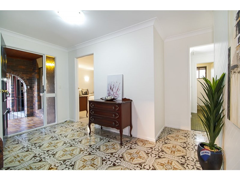 28 Kosciusko Street, Middle Park QLD 4074