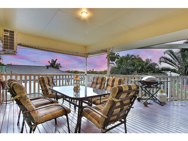 106 Glen Ross Road, Sinnamon Park QLD 4073