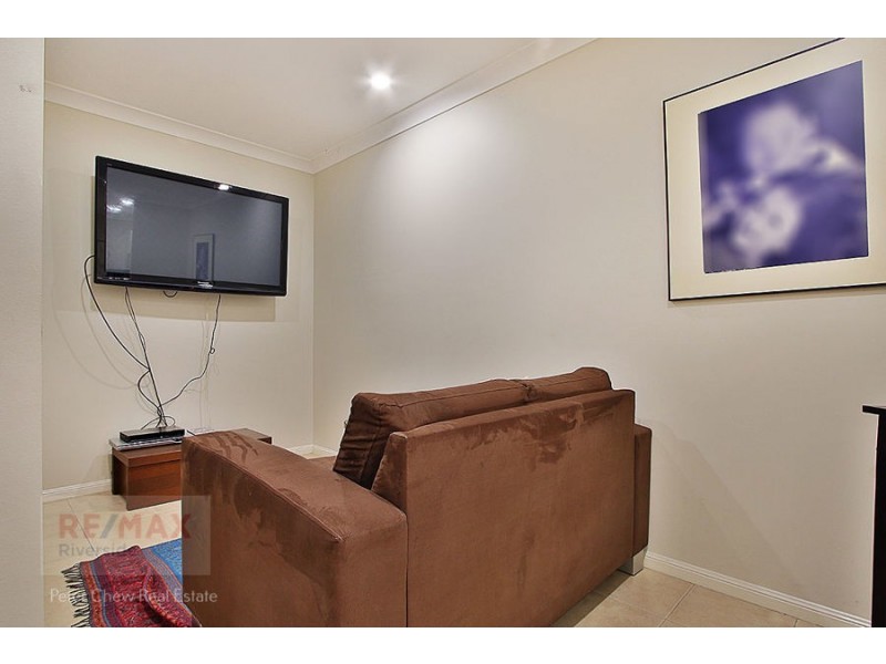 106 Glen Ross Road, Sinnamon Park QLD 4073