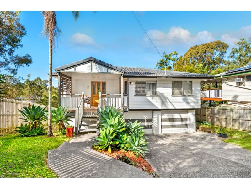 55 Buckland Road, Everton Hills QLD 4053