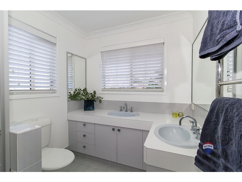 31 Scarba Street, Middle Park QLD 4074