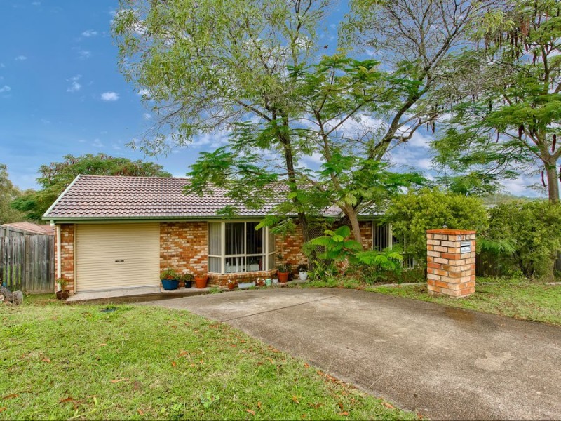 17 Emily Place, Sumner QLD 4074