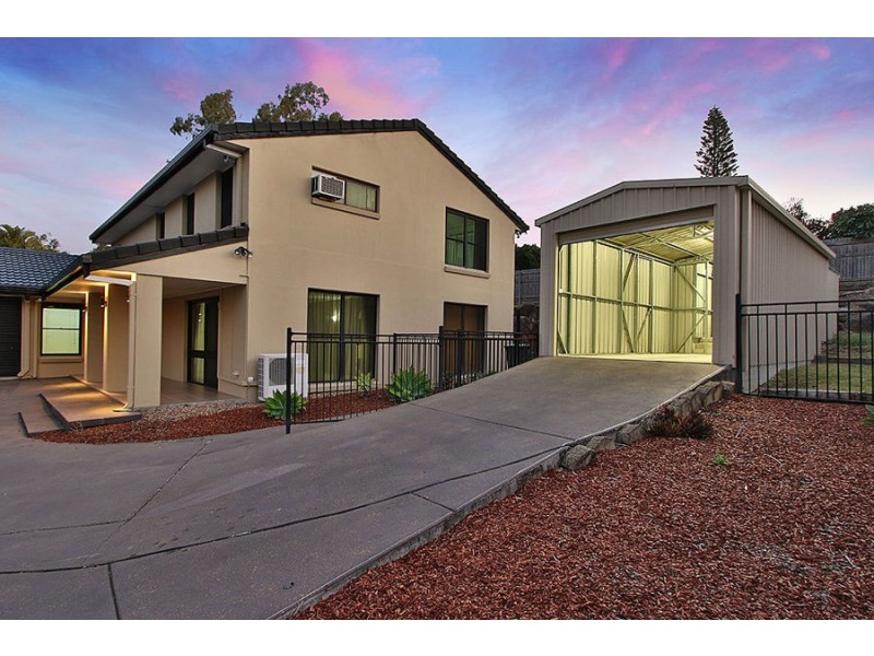 2 Blaxland Court, Mount Ommaney QLD 4074