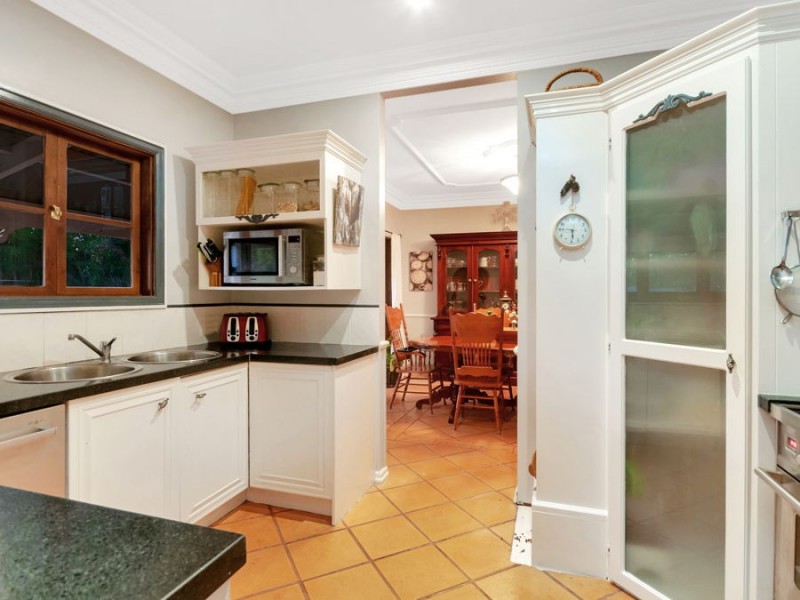 3 Tarragon Place, Forest Lake QLD 4078