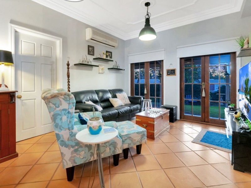 3 Tarragon Place, Forest Lake QLD 4078