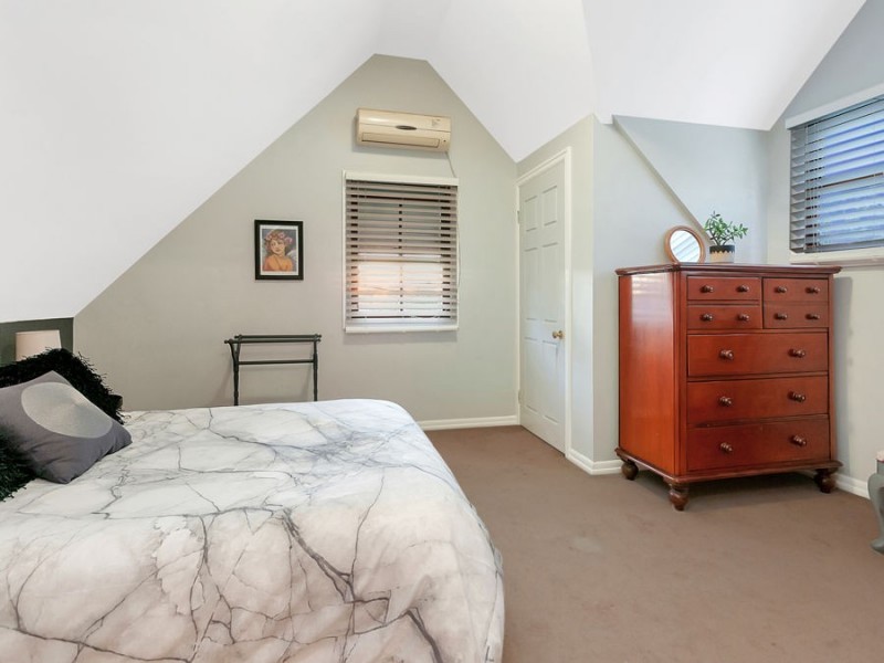 3 Tarragon Place, Forest Lake QLD 4078