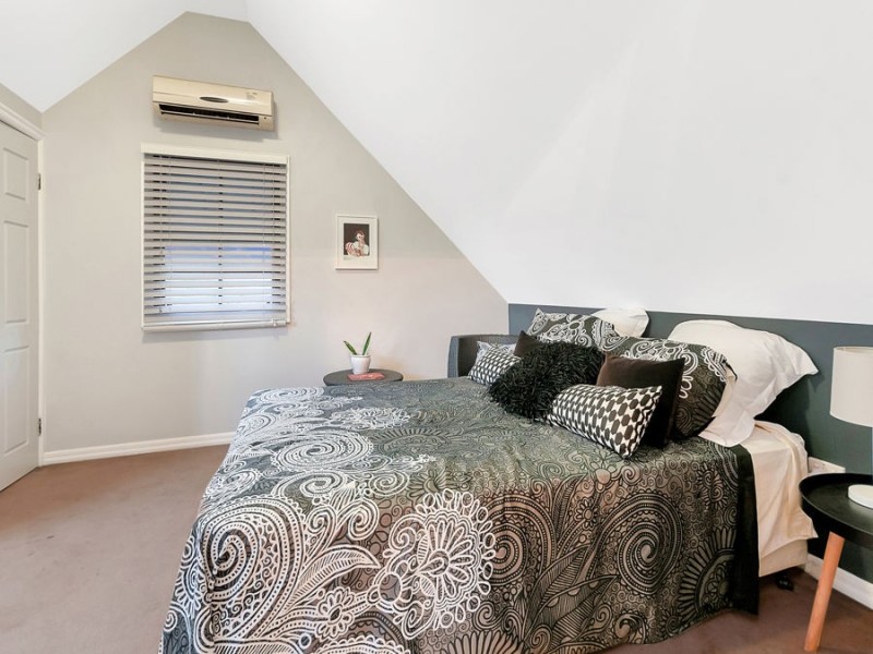 3 Tarragon Place, Forest Lake QLD 4078