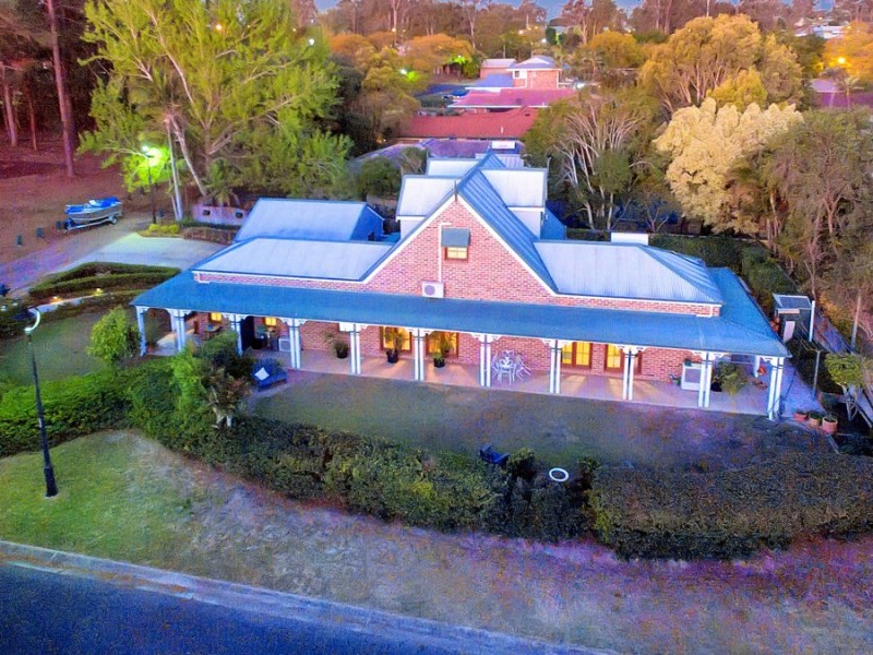 3 Tarragon Place, Forest Lake QLD 4078