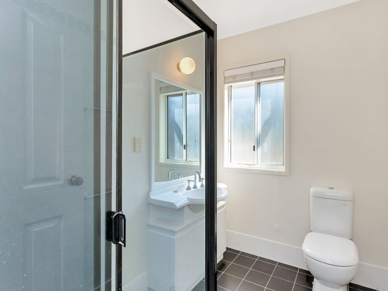 33 Cityview Road, Sinnamon Park QLD 4073