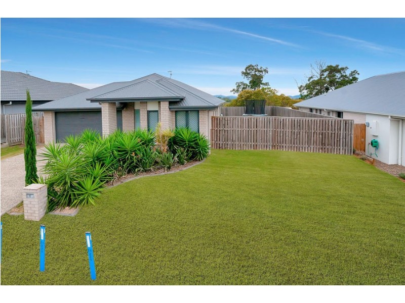 13 Emeraldwood Street, Fernvale QLD 4306