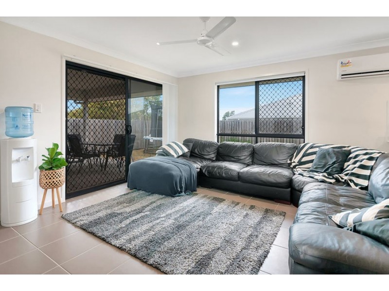 13 Emeraldwood Street, Fernvale QLD 4306