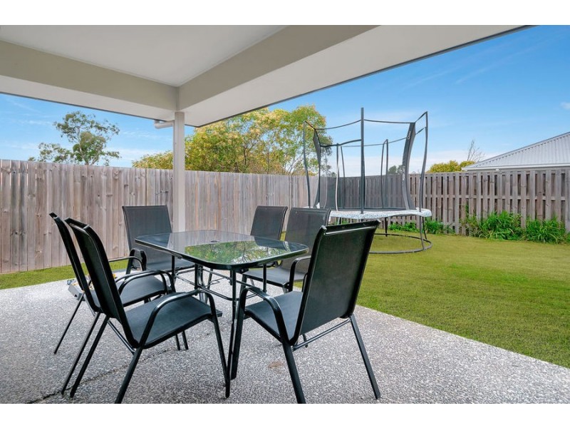 13 Emeraldwood Street, Fernvale QLD 4306