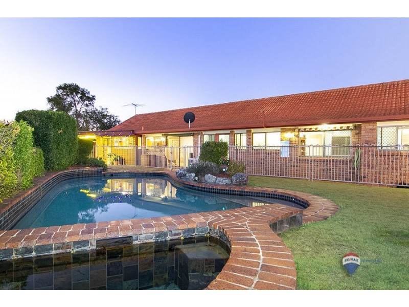 8 Kasba Close, Westlake QLD 4074