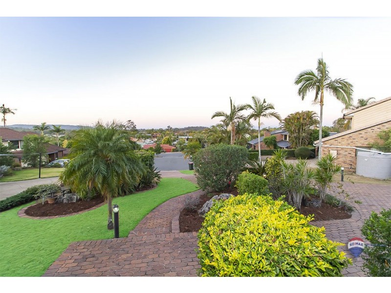 8 Kasba Close, Westlake QLD 4074