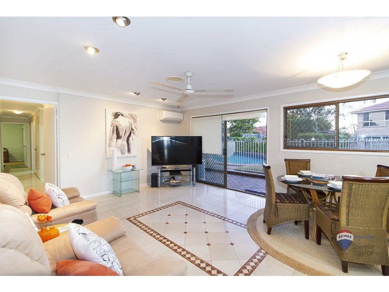 8 Kasba Close, Westlake QLD 4074