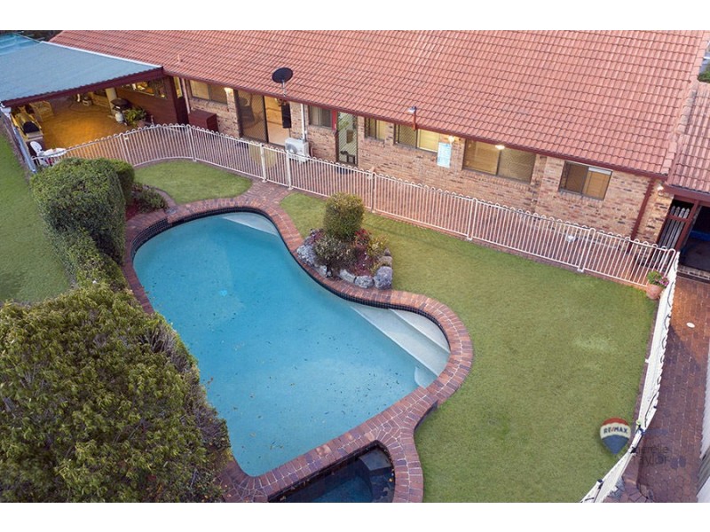 8 Kasba Close, Westlake QLD 4074