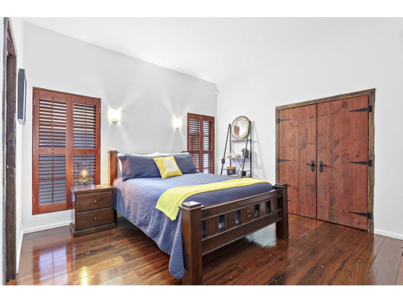 38 Portside Place, Bulimba QLD 4171