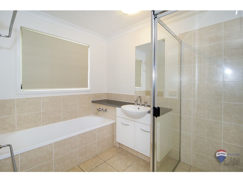 9 Fairway Court, Mount Ommaney QLD 4074