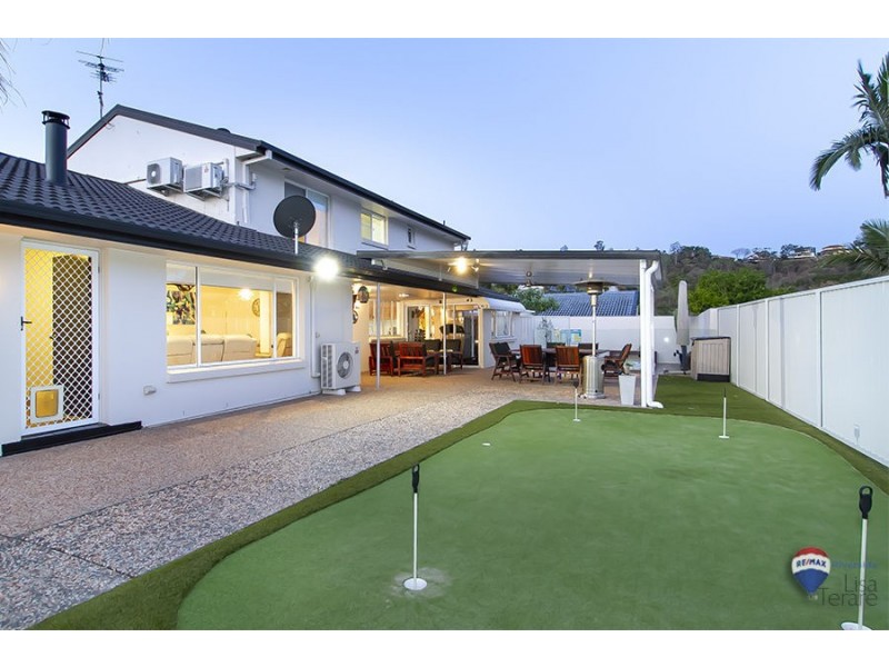 1 Timaru Close, Westlake QLD 4074