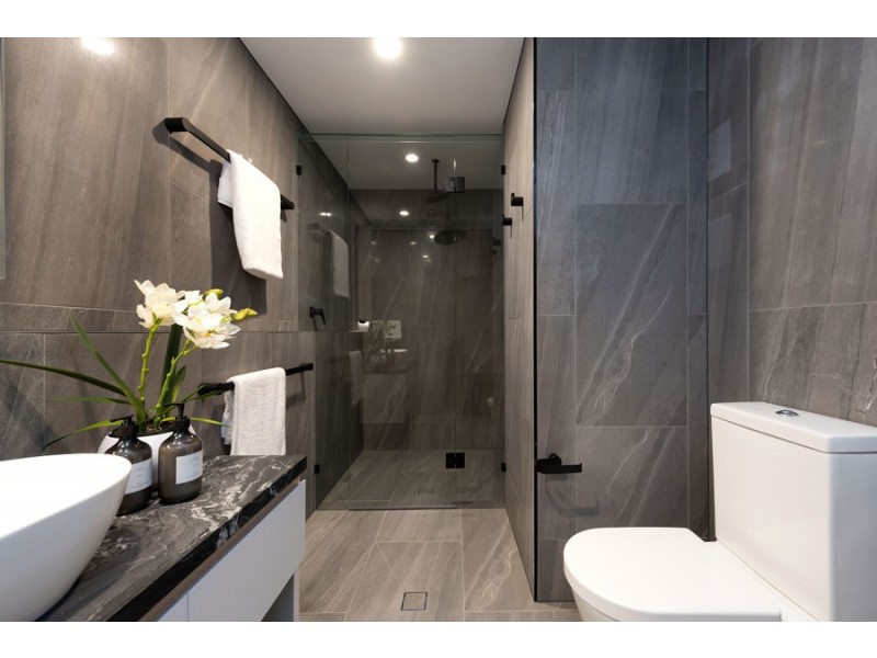 24 Annie Street (PARKLANE APARTMENTS), Kangaroo Point QLD 4169