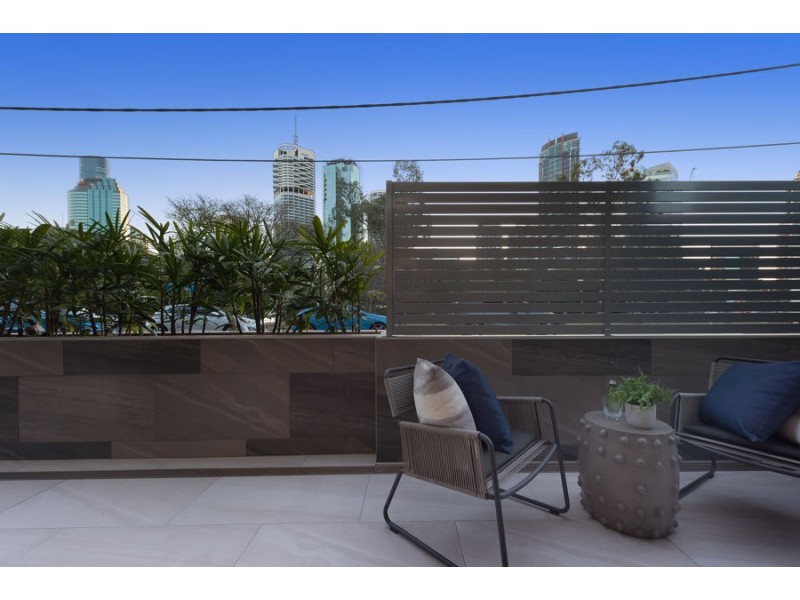 24 Annie Street (PARKLANE APARTMENTS), Kangaroo Point QLD 4169