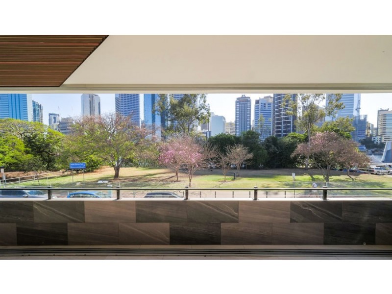 24 Annie Street (PARKLANE APARTMENTS), Kangaroo Point QLD 4169