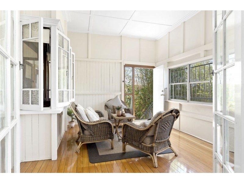 327 Annerley Rd, Annerley QLD 4103
