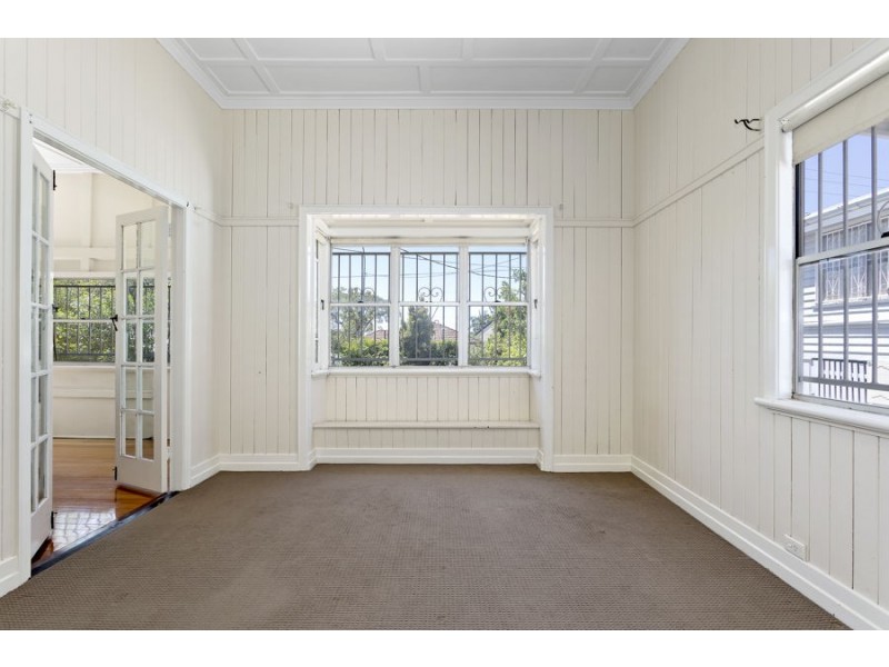 327 Annerley Rd, Annerley QLD 4103