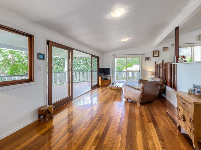44 Kiriwina Street, Fig Tree Pocket QLD 4069