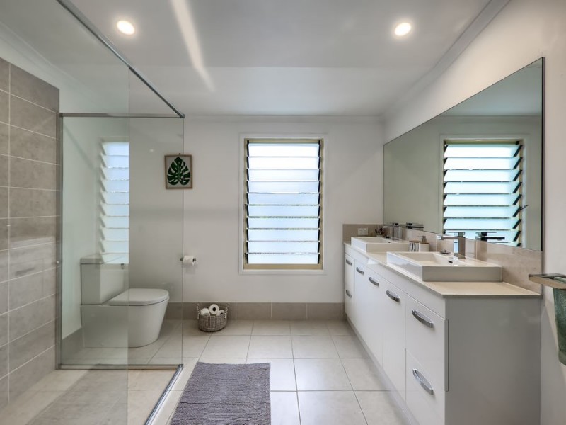 44 Kiriwina Street, Fig Tree Pocket QLD 4069