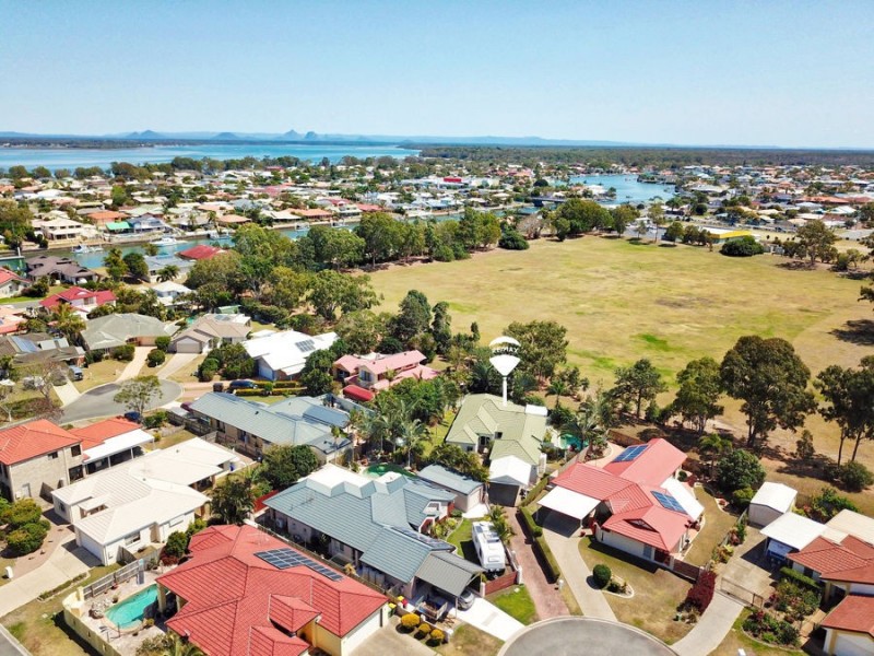 5 Windward Place, Banksia Beach QLD 4507