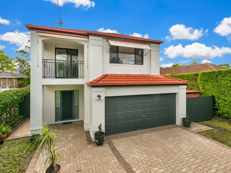 34 Douglas Street, Sherwood QLD 4075