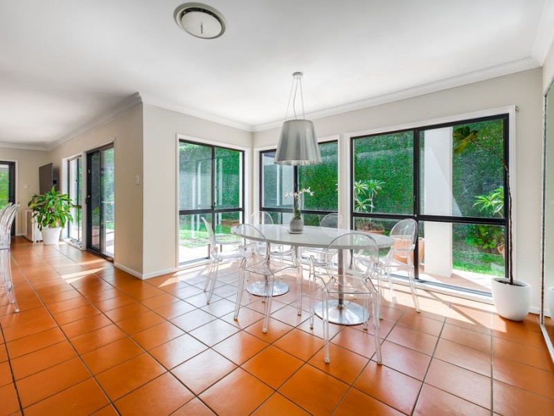 34 Douglas Street, Sherwood QLD 4075