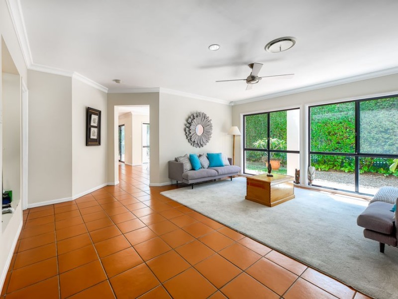 34 Douglas Street, Sherwood QLD 4075