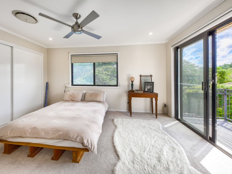 34 Douglas Street, Sherwood QLD 4075