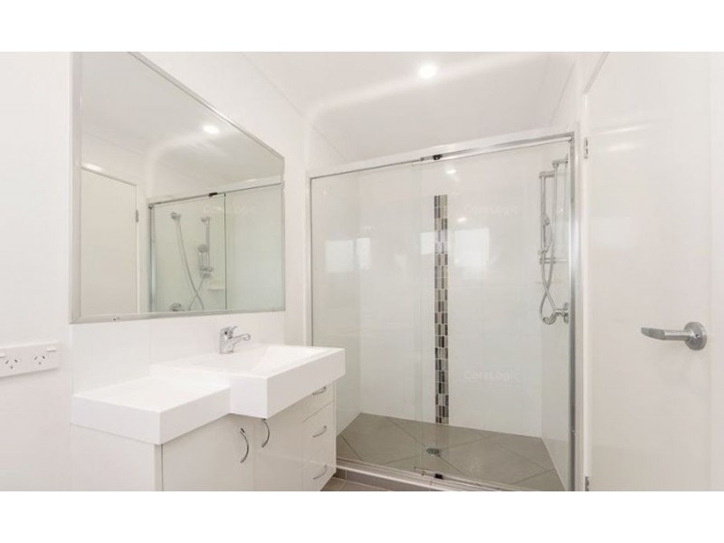 13/39 River Road, Bundamba QLD 4304