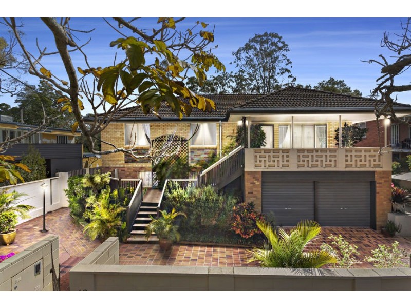 48 Blackstone Street, Indooroopilly QLD 4068