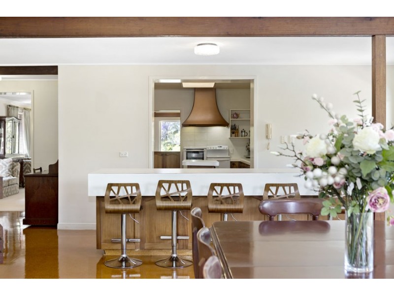 48 Blackstone Street, Indooroopilly QLD 4068